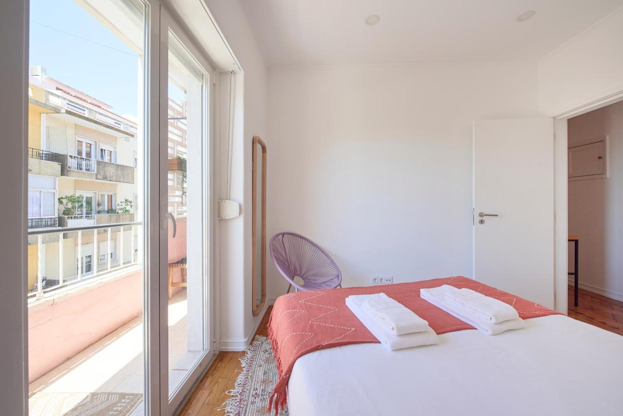 Belem River View W Amazing Balcony, By Timecooler Apartment *